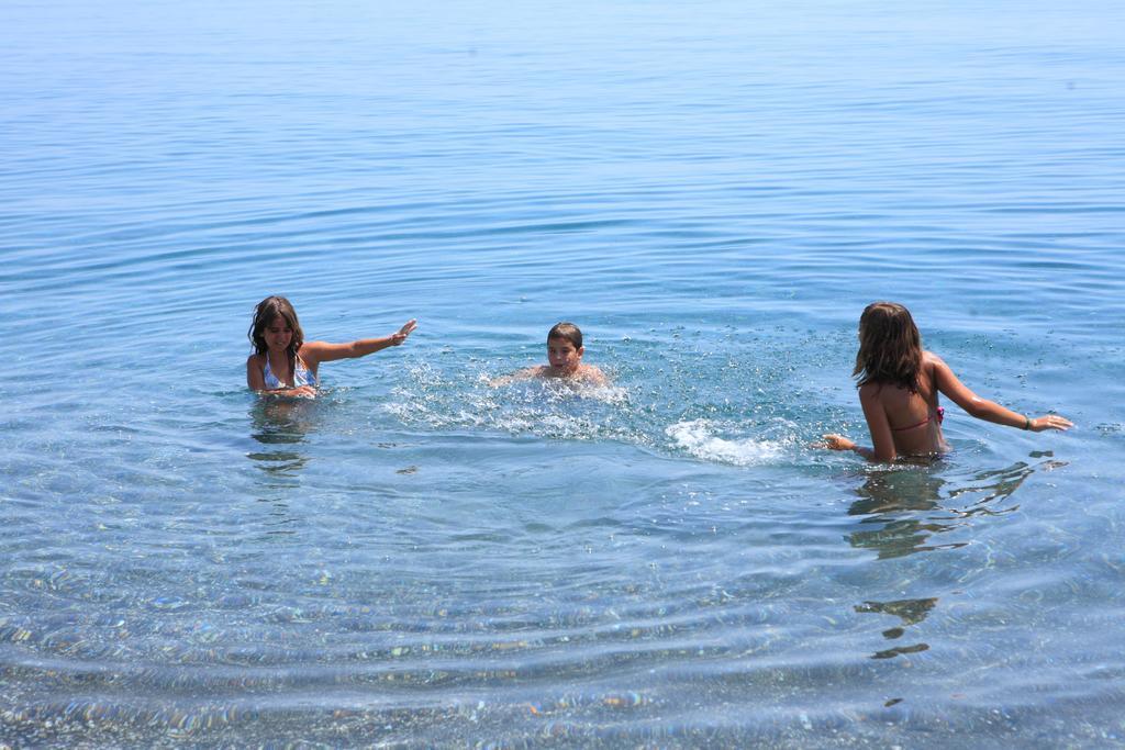 Aphrodite Beach Hotel Vatera Exterior photo